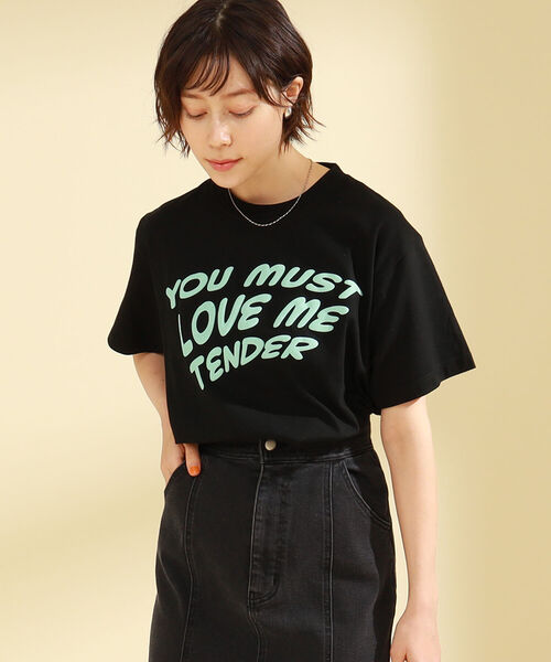 Ray BEAMS(レイビームス)の「CHARI&CO × Ray BEAMS / 別注 LOVE ME TENDER Tシャツ(Tシャツ/カットソー・レディース・ブラック・ONE SIZE)」の2枚目の写真