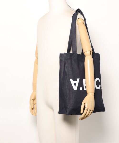 A.P.C.（アーペーセー）の「TOTE LAURE（トートバッグ・メンズ・ネイビー・ONESIZE）」の3枚目の写真