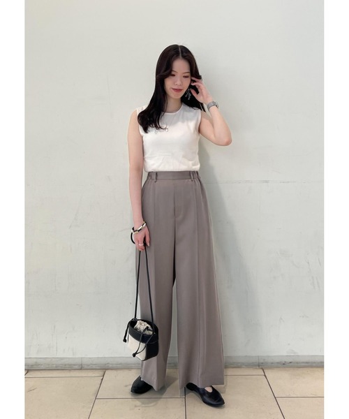 SALON adam et rope'（サロン アダム エ ロペ）の「【極上の肌ざわり】ノースリーブT-SHIRTS -CreamyCotton /クリーミーコットン-（Tシャツ/カットソー・レディース・ピンク/オレンジ/ホワイト系その他2/オフホワイト/ライトグリーン/ブラック系その他・FREE）」の7枚目の写真