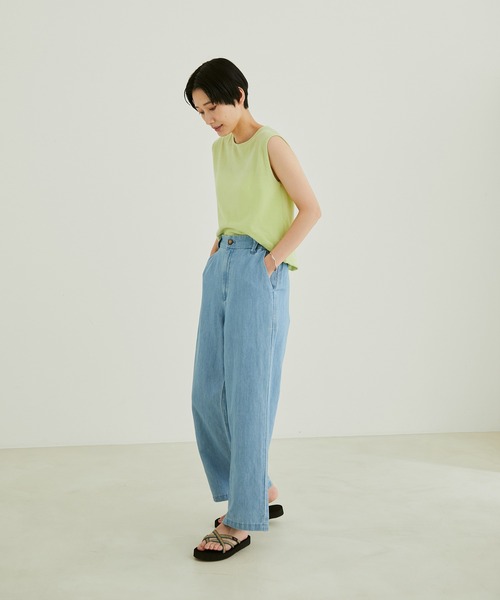 SALON adam et rope'（サロン アダム エ ロペ）の「【極上の肌ざわり】ノースリーブT-SHIRTS -CreamyCotton /クリーミーコットン-（Tシャツ/カットソー・レディース・ピンク/オレンジ/ホワイト系その他2/オフホワイト/ライトグリーン/ブラック系その他・FREE）」の19枚目の写真