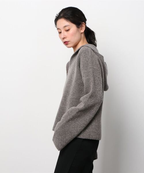 ELIN（エリン）の「ELIN(エリン)Doubleface hooded po（ニット/セーター・レディース・グレー/オレンジ・F）」の3枚目の写真