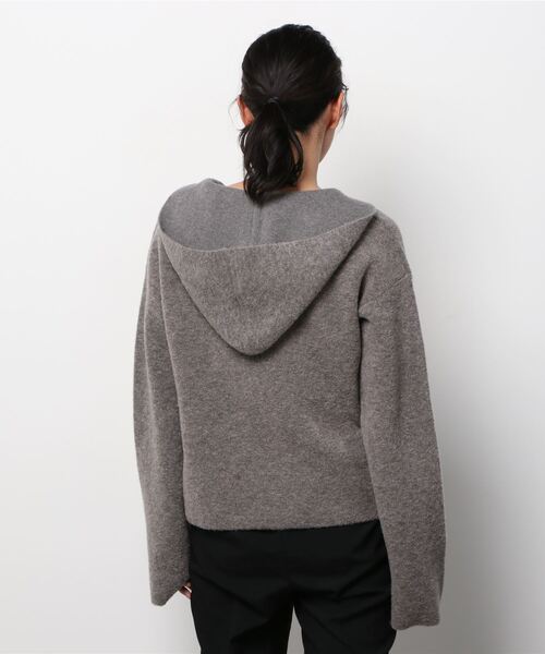 ELIN（エリン）の「ELIN(エリン)Doubleface hooded po（ニット/セーター・レディース・グレー/オレンジ・F）」の4枚目の写真