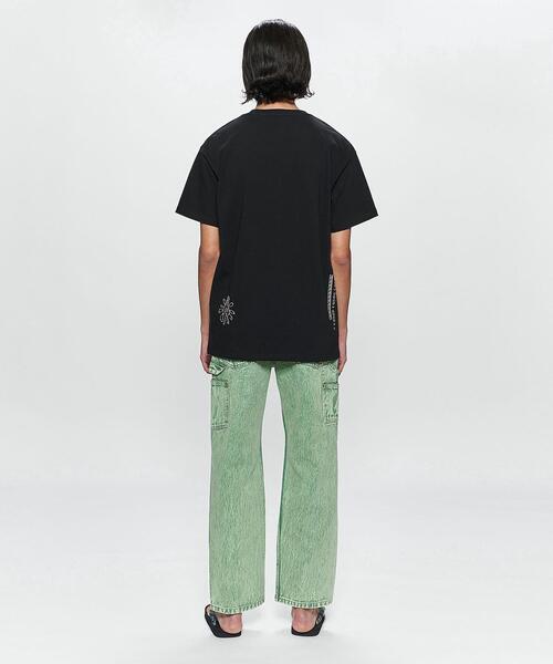 ANDERSSON BELL(アンダースンベル)の「<Andersson Bell> EMBROIDERY TEE/Tシャツ(Tシャツ/カットソー・メンズ・マスタード/ブラック/ホワイト・M/L)」の6枚目の写真