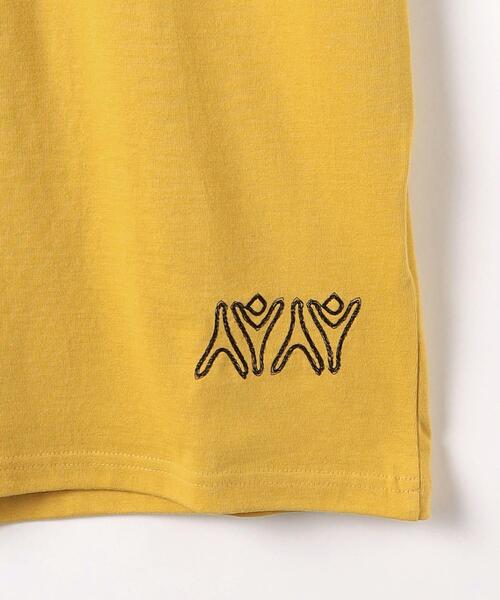 ANDERSSON BELL(アンダースンベル)の「<Andersson Bell> EMBROIDERY TEE/Tシャツ(Tシャツ/カットソー・メンズ・マスタード/ブラック/ホワイト・M/L)」の18枚目の写真