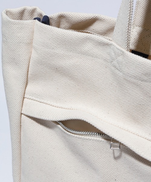 XLARGE(エクストララージ)の「UTILITY CANVAS TOTE BAG(トートバッグ・メンズ・オフホワイト/ブラック・ONE SIZE)」の3枚目の写真