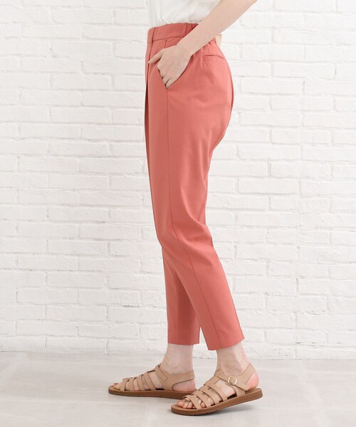 SHOO・LA・RUE(シューラルー)の「◆【接触冷感/洗濯機可/SS-3L】サマータックテーパードパンツ(その他パンツ・レディース・ナチュラル/ブルー/ブラック/ベージュ/ピンク系・10/05/03/02/04/01)」の17枚目の写真