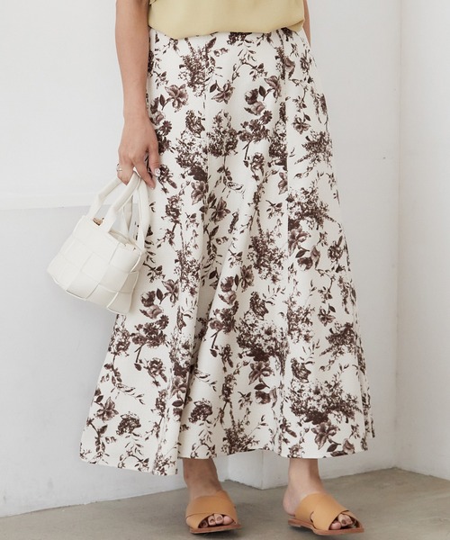 INCEDE(インシード)の「単色フラワープリント ブッチャースカート(スカート・レディース・ブラック/ブラウン/ブルー・LL/3L/4L/TL/M)」の14枚目の写真