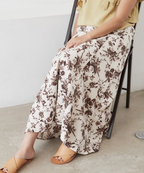 INCEDE(インシード)の「単色フラワープリント ブッチャースカート(スカート・レディース・ブラック/ブラウン/ブルー・LL/3L/4L/TL/M)」の19枚目の写真