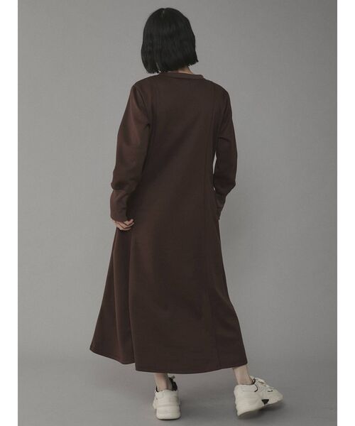 COTORICA（コトリカ）の「パネルカットフレアワンピース（ワンピース・レディース・ブラック/ベージュ/ブラウン/オフホワイト・FREE）」の5枚目の写真