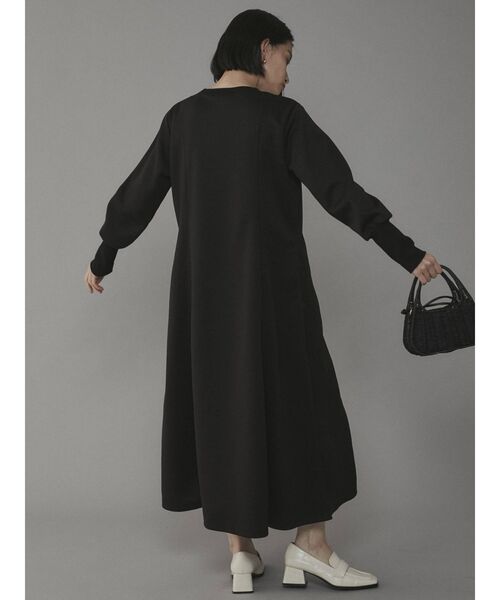 COTORICA（コトリカ）の「パネルカットフレアワンピース（ワンピース・レディース・ブラック/ベージュ/ブラウン/オフホワイト・FREE）」の10枚目の写真