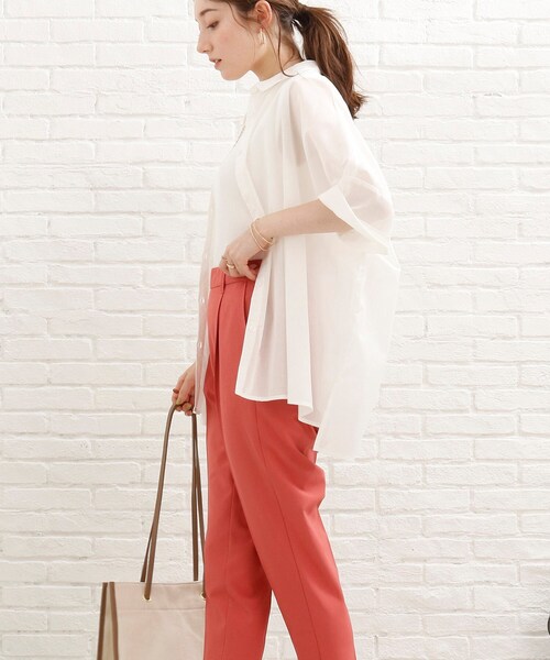SHOO・LA・RUE(シューラルー)の「◆ポンチョ風前あきシャツ(シャツ/ブラウス・レディース・ライトブルー/カーキ/オレンジ/ホワイト系・00)」の2枚目の写真