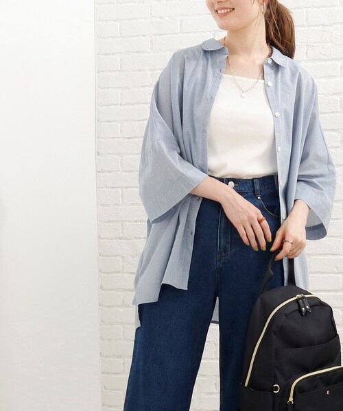 SHOO・LA・RUE(シューラルー)の「◆ポンチョ風前あきシャツ(シャツ/ブラウス・レディース・ライトブルー/カーキ/オレンジ/ホワイト系・00)」の1枚目の写真
