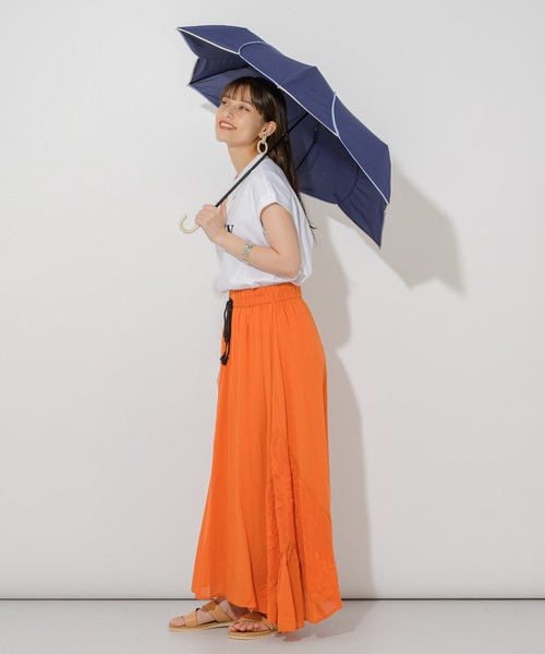 because（ビコーズ）の「because　バイカラーパイピング はなびらミニ折り畳傘（折りたたみ傘・レディース・ホワイト/パープル/ネイビー/グリーン/グレイッシュベージュ/ピンク/ベージュ・FREE）」の15枚目の写真