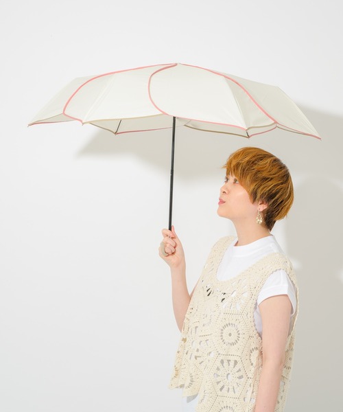 because（ビコーズ）の「because　バイカラーパイピング はなびらミニ折り畳傘（折りたたみ傘・レディース・ホワイト/パープル/ネイビー/グリーン/グレイッシュベージュ/ピンク/ベージュ・FREE）」の16枚目の写真