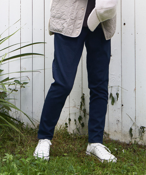 LBC(エルビーシー)の「※WEB限定※防寒美脚テーパードパンツ(その他パンツ・レディース・マスタード/ネイビー/ライトグレー/スカイブルー/ブラック・S/L/M)」の4枚目の写真