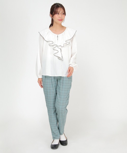 LBC(エルビーシー)の「※WEB限定※防寒美脚テーパードパンツ(その他パンツ・レディース・マスタード/ネイビー/ライトグレー/スカイブルー/ブラック・S/L/M)」の18枚目の写真