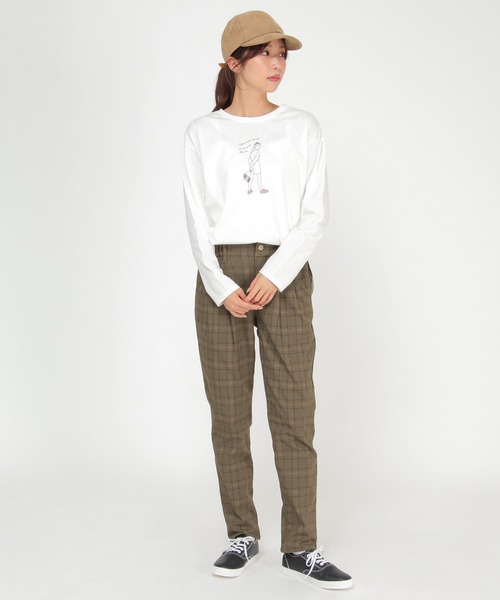 LBC(エルビーシー)の「※WEB限定※防寒美脚テーパードパンツ(その他パンツ・レディース・マスタード/ネイビー/ライトグレー/スカイブルー/ブラック・S/L/M)」の22枚目の写真