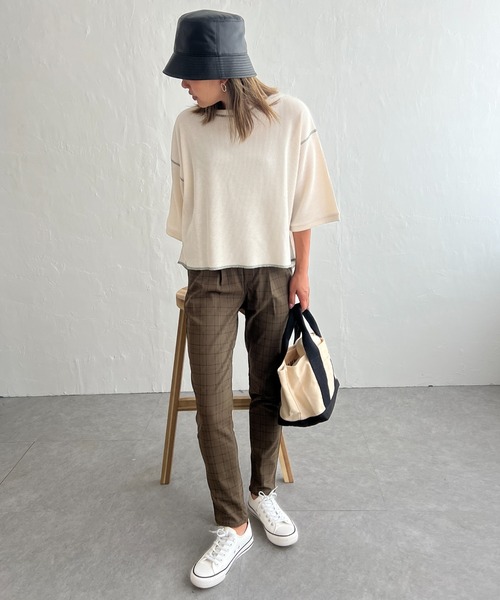 LBC(エルビーシー)の「※WEB限定※防寒美脚テーパードパンツ(その他パンツ・レディース・マスタード/ネイビー/ライトグレー/スカイブルー/ブラック・S/L/M)」の8枚目の写真