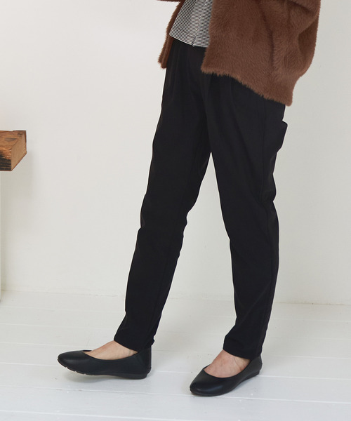 LBC(エルビーシー)の「※WEB限定※防寒美脚テーパードパンツ(その他パンツ・レディース・マスタード/ネイビー/ライトグレー/スカイブルー/ブラック・S/L/M)」の13枚目の写真