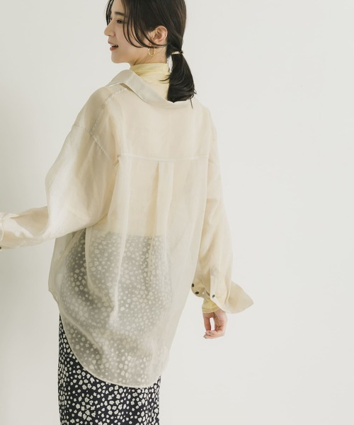 URBAN RESEARCH（アーバンリサーチ）の「ソフトオーガンジーシアーシャツ（シャツ/ブラウス・レディース・ブルー/ベージュ系その他/ブラック・36/38）」の13枚目の写真