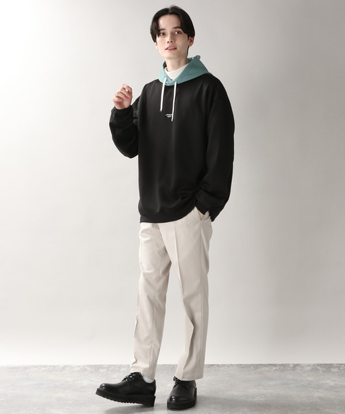 RAGEBLUE(レイジブルー)の「プチ刺繍キリカエテックパーカー(パーカー・メンズ・ベージュ/オフホワイト/ブルー/グリーン/ブラック・MEDIUM/LARGE)」の7枚目の写真