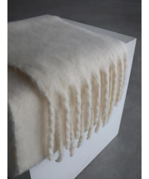 AMERICAN HOLIC（アメリカンホリック）の「ブークレフリンジストール（ストール/ショール・レディース・オフホワイト/イエロー/ブルー/パープル・FREE）」の15枚目の写真