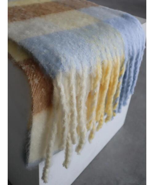 AMERICAN HOLIC（アメリカンホリック）の「ブークレフリンジストール（ストール/ショール・レディース・オフホワイト/イエロー/ブルー/パープル・FREE）」の13枚目の写真