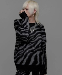 『CavariA/キャバリア』総柄ビッグジャガードニット