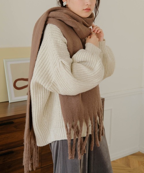 Bab(バブ)の「起毛シャギーライクマフラー(マフラー・レディース・ブラウン/アイボリー/ブラック/ピンクベージュ/サンドベージュ・ONESIZE)」の10枚目の写真