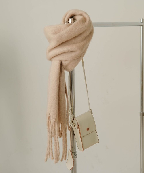 Bab(バブ)の「起毛シャギーライクマフラー(マフラー・レディース・ブラウン/アイボリー/ブラック/ピンクベージュ/サンドベージュ・ONESIZE)」の16枚目の写真