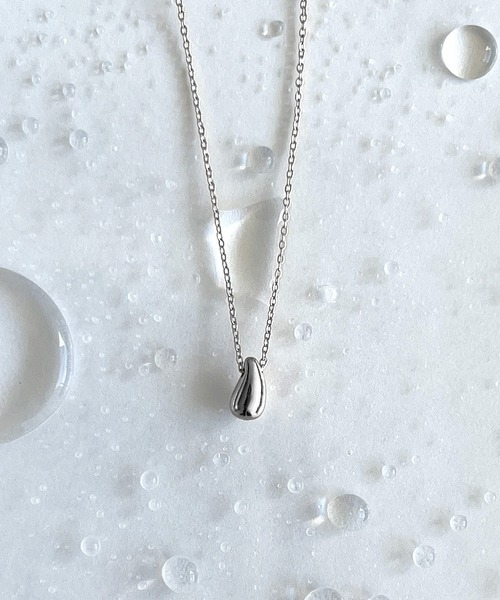 styiro(スタイロ)の「【汗・水に強い/つけっぱOK◎】華奢ドロップネックレス / 金アレ対応 サージカルステンレス316L製(ネックレス・レディース・シルバー/ゴールド・FREE)」の22枚目の写真