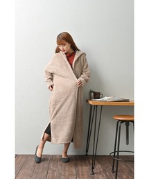 MAZEMAZE（マゼマゼ）の「もこボア外出できる着る毛布（ガウン/バスローブ）」