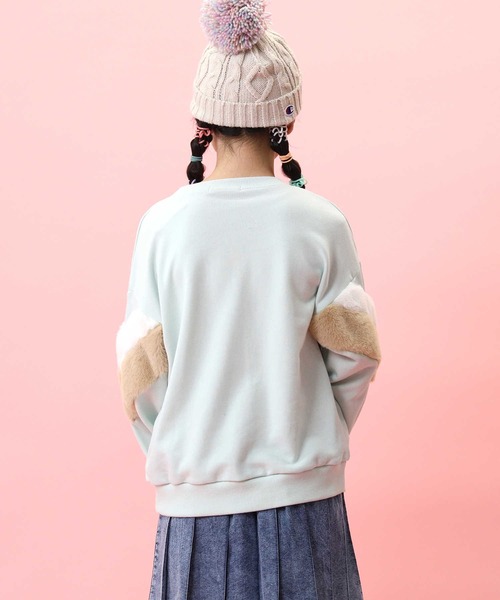 VIVIAN BLUE(ビビアンブルー)の「【VIVIAN BLUE】シェブロンスウェット(スウェット・キッズ・パープル/ライム・130/140/150/120)」の4枚目の写真