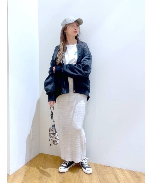 BAYFLOW（ベイフロー）の「BIG MA1（MA-1・レディース・ベージュ/ブラック/カーキ・FREE）」の19枚目の写真