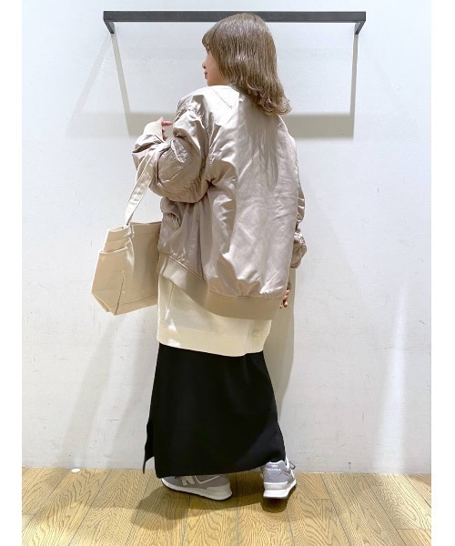 BAYFLOW（ベイフロー）の「BIG MA1（MA-1・レディース・ベージュ/ブラック/カーキ・FREE）」の15枚目の写真