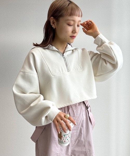 w closet(ダブルクローゼット)の「ハーフジップセーラーカラープルオーバー(スウェット・レディース・グレー/オフホワイト/スミクロ・FREE)」の8枚目の写真