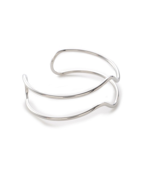 emmi(エミ)の「【emmi atelier】ウエーブバングル(バングル/リストバンド・レディース・ゴールド/シルバー・FREE)」の12枚目の写真