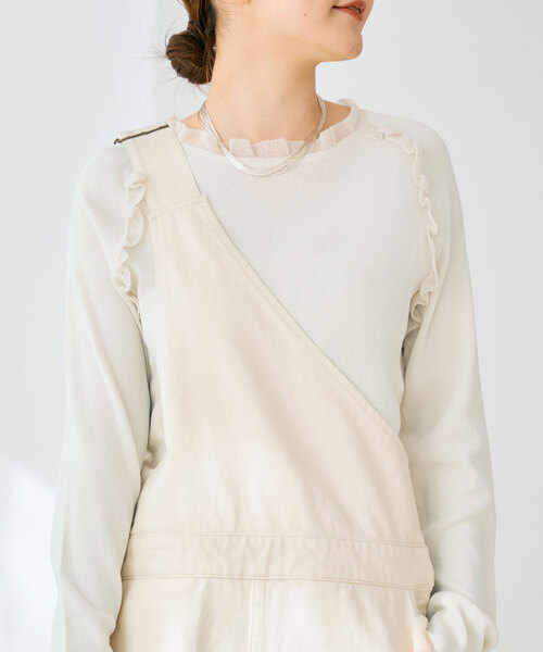 IENA（イエナ）の「Frill Compact プルオーバー（ニット/セーター・レディース・ブラック/アイボリー・FREE）」の13枚目の写真