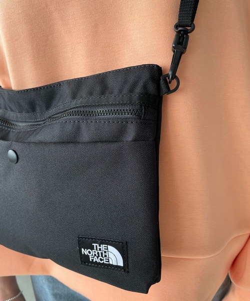 THE NORTH FACE（ザノースフェイス）の「【THE NORTH FACE】ML Light Sling Bag ショルダーバッグ（ショルダーバッグ・レディース・ブラック・FREE）」の5枚目の写真