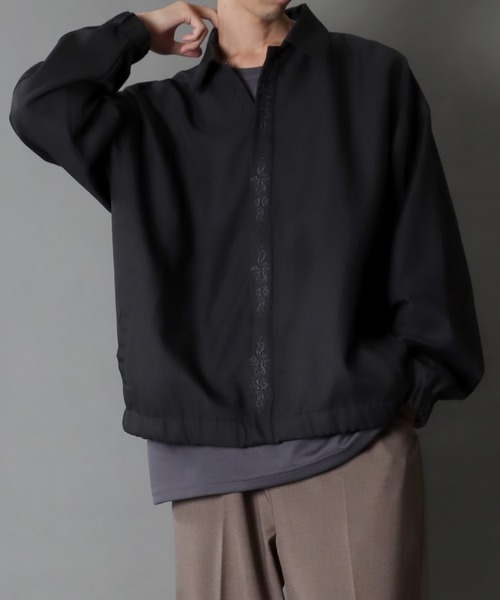 SITRY(シトリー)の「SITRY Fly front stitch blouson/別注 比翼仕立て 花刺繍 ブルゾン ジャケット(ブルゾン・メンズ・ブラック/グレイッシュベージュ/チャコール・M/L)」の16枚目の写真