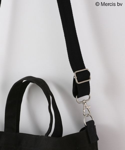 LOWRYS FARM（ローリーズファーム）の「スクールバッグ／Dick Brunaコラボ　187922（ショルダーバッグ・キッズ・ブラック/アイボリー・FREE）」の7枚目の写真