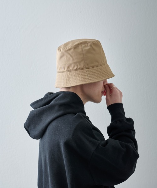 COLONY 2139（コロニートゥーワンスリーナイン）の「ナイロンバケットハット L（ハット・メンズ・ベージュ/ホワイト/ブラック/ブルー・FREE）」の6枚目の写真