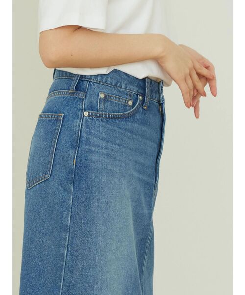 AMERICAN HOLIC（アメリカンホリック）の「タイトデニムロングスカート（スカート・レディース・ライトインディゴブルー・M/S/L）」の22枚目の写真