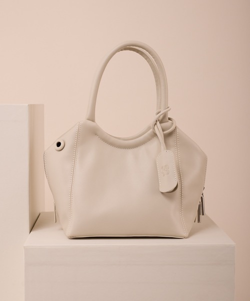 Kastane（カスタネ）の「【Kolors like you】 fake leather 2way bag（トートバッグ・レディース・ブラック/アイボリー/オレンジ・FREE）」の11枚目の写真