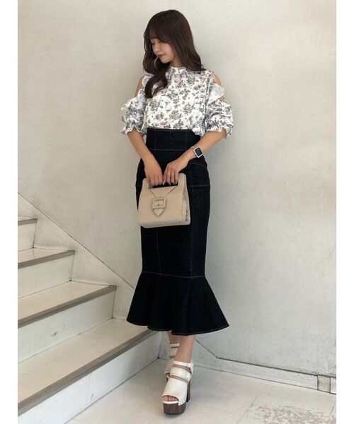 EATME（イートミー）の「ベルテッドウッドサンダル（サンダル・レディース・ブラック/アイボリー・S/M/L）」の13枚目の写真