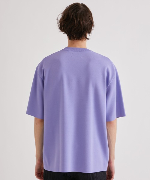 UNITED TOKYO(ユナイテッドトウキョウ)の「ミラノリブストレッチニットTシャツ(Tシャツ/カットソー・メンズ・ブラック/オフホワイト/ラベンダー/グレイッシュブルー・1/2/3)」の17枚目の写真