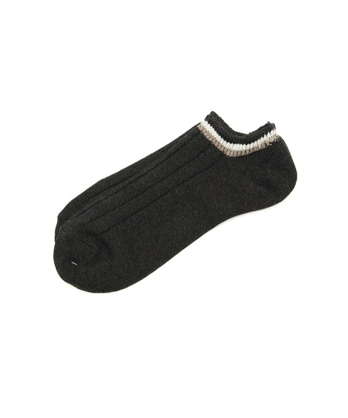 JUNRED(ジュンレッド)の「Aリブ履き口ラインソックス(ソックス/靴下・メンズ・ネイビー/ホワイト/ブラック/グレー・FREE)」の2枚目の写真