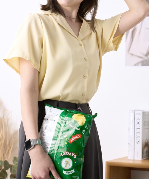 Miniministore(ミニミニストア)の「ベーシック開襟 カラーシャツ(シャツ/ブラウス・レディース・ブラック/ライトブルー/ホワイト/サーモンピンク/イエロー・FREE)」の8枚目の写真