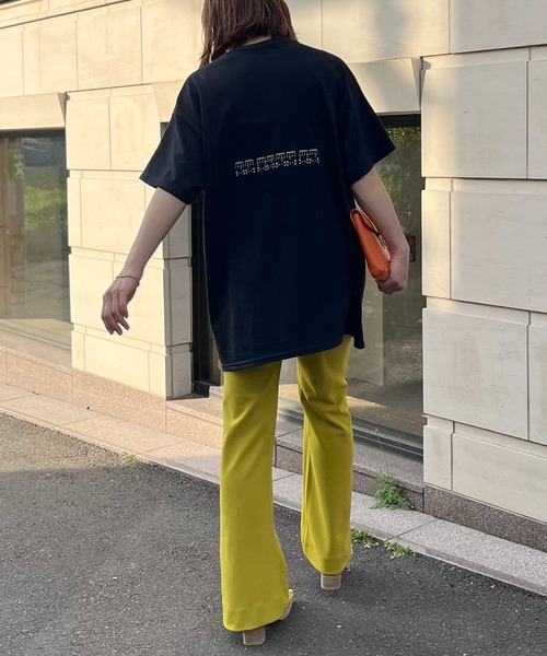 mi via loca（ミヴィアロカ）の「GILDAN リズミックロゴT半袖シャツ 【MVL007 ※2A】（Tシャツ/カットソー・レディース・ブラック/オフホワイト/オートミール・MEDIUM/LARGE）」の15枚目の写真