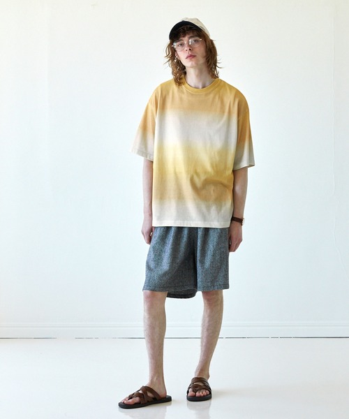 EMMA CLOTHES（エマクローズ）の「グラデーションカラールーズ半袖Tシャツ EMMA CLOTHES（Tシャツ/カットソー・メンズ・ブラック系/ベージュ系/ブルー系/グリーン系・M/L）」の7枚目の写真